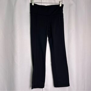 Athleta Straight Up crop leggings Sz small in Black style #983309
